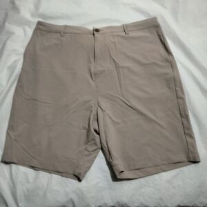 Magaschoni Man Men’s Brown Tan Performance Golf Shorts Tag 38 (Act Sz 40)